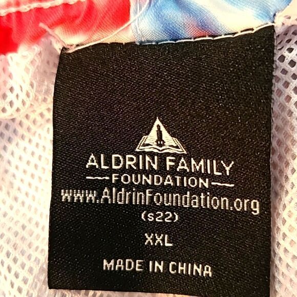 NASA Men's Swim Trunks, Red, White & Blue Phychedelic, Size XXL, NWOT - Picture 7 of 8